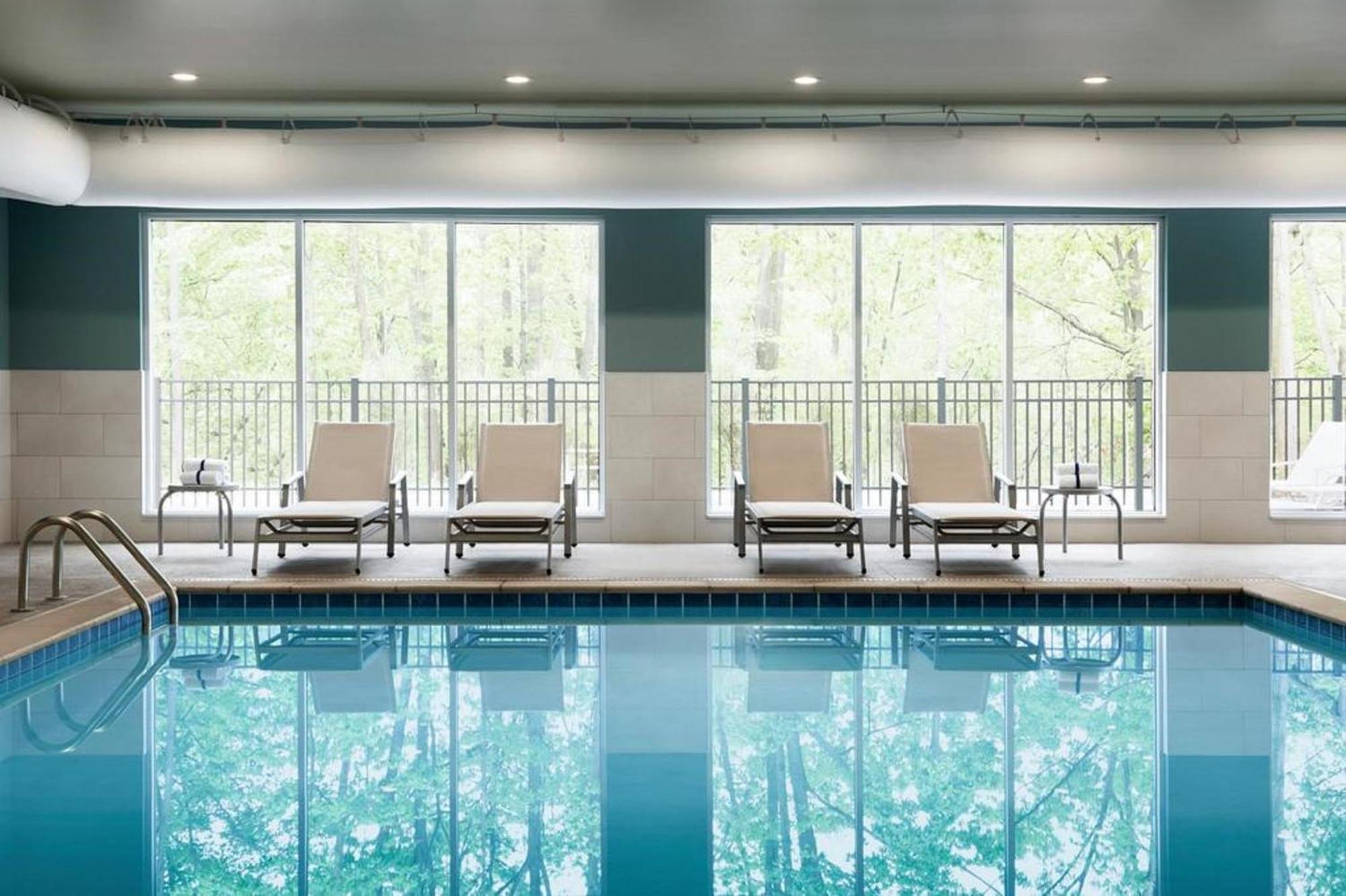 Holiday Inn Express & Suites Chicago - Matteson By Ihg ภายนอก รูปภาพ