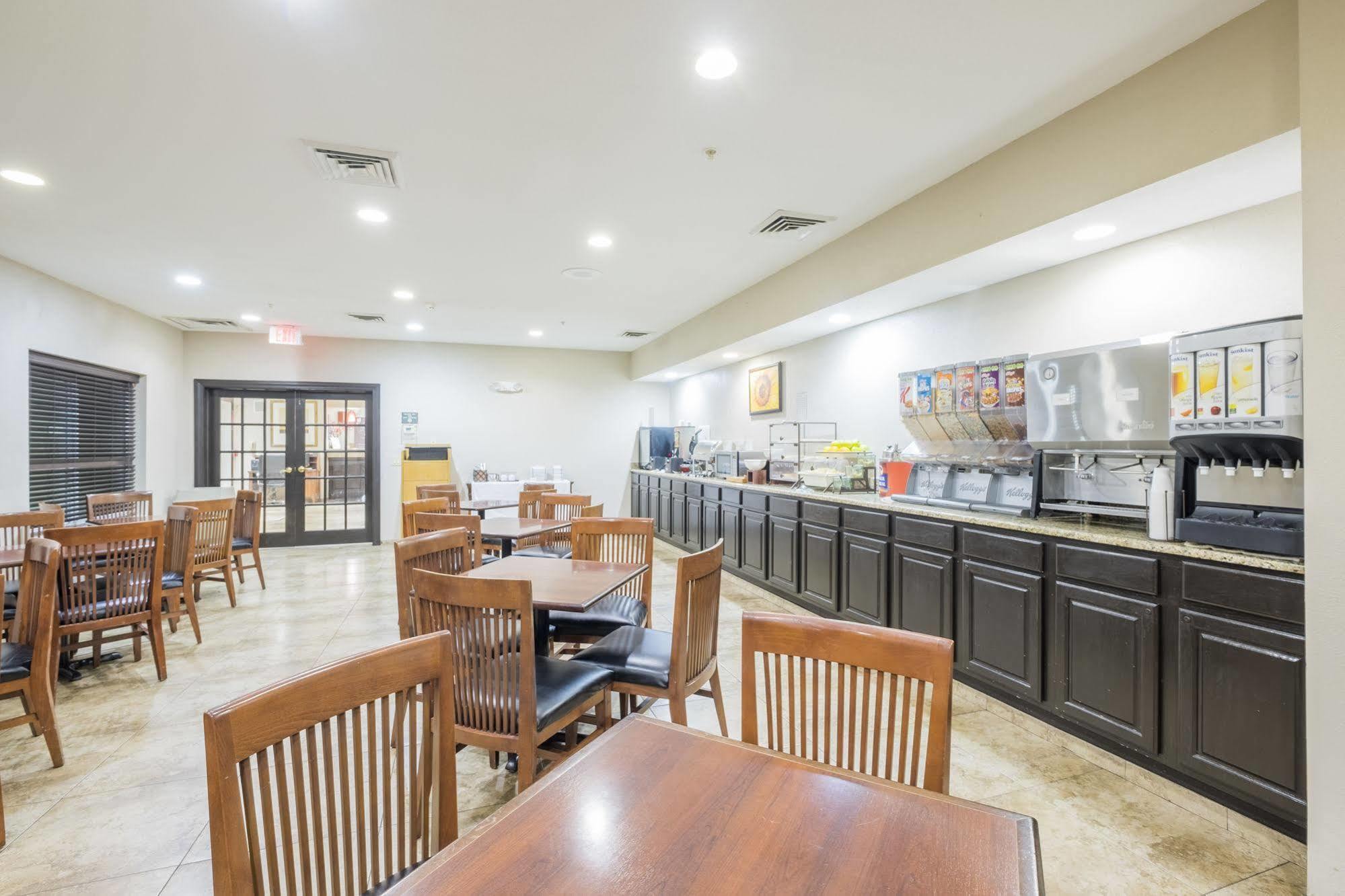 Holiday Inn Express & Suites Chicago - Matteson By Ihg ภายนอก รูปภาพ